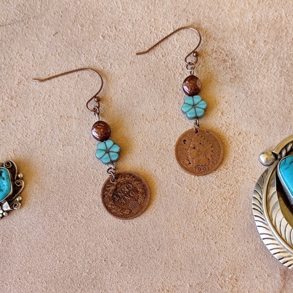 Sale ANTIQUE Handmade Turquoise Flower Indian Head Penny French Hook Earrings - Picture 2 of 11